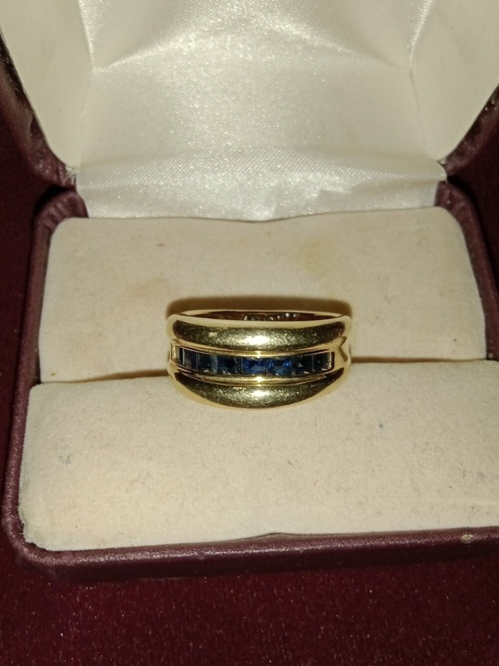 14kt Solid Gold 7.2g Blue Sapphire Men's Ring Sz 7.25 - Picture 3 of 13